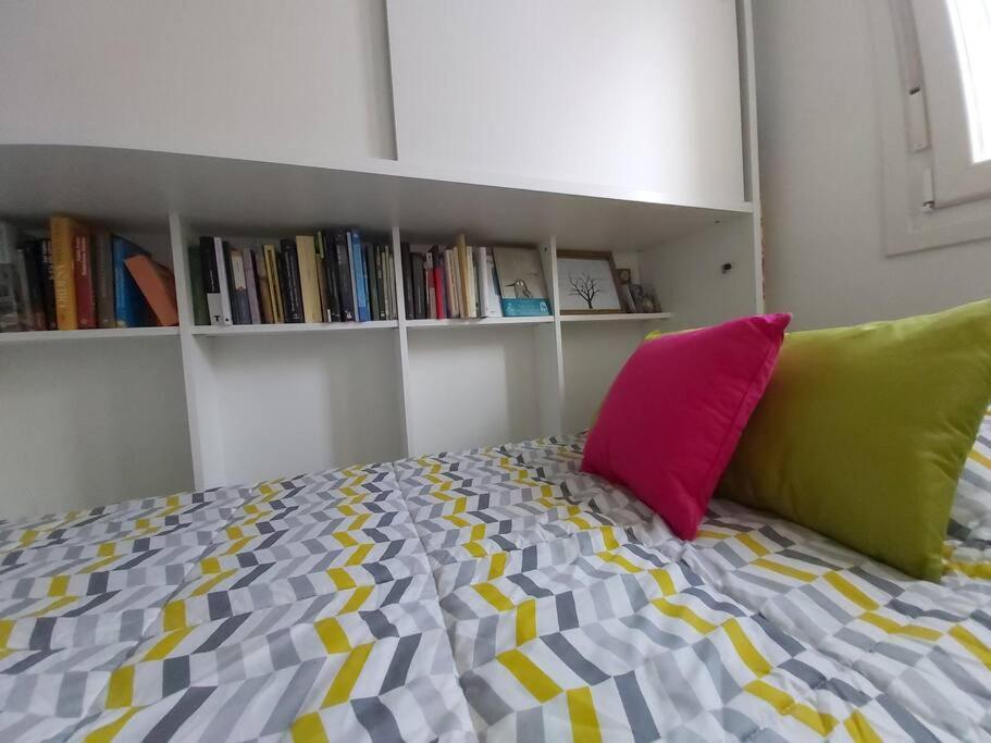 Luminoso Apartamento En El Centro, Con Mucho Arte セビリア エクステリア 写真